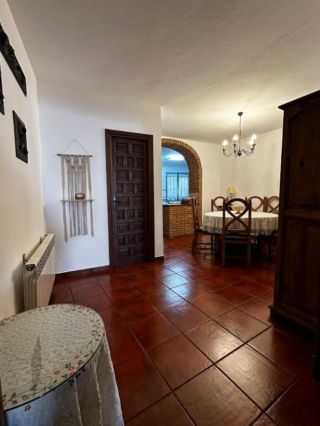Espaciosa y Elegante Casa Rural en Los Marines Exterior foto